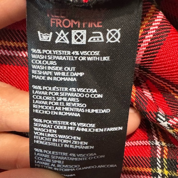 Urban Outfitters Red Pleated Mini Skirt - Picture 5 of 5